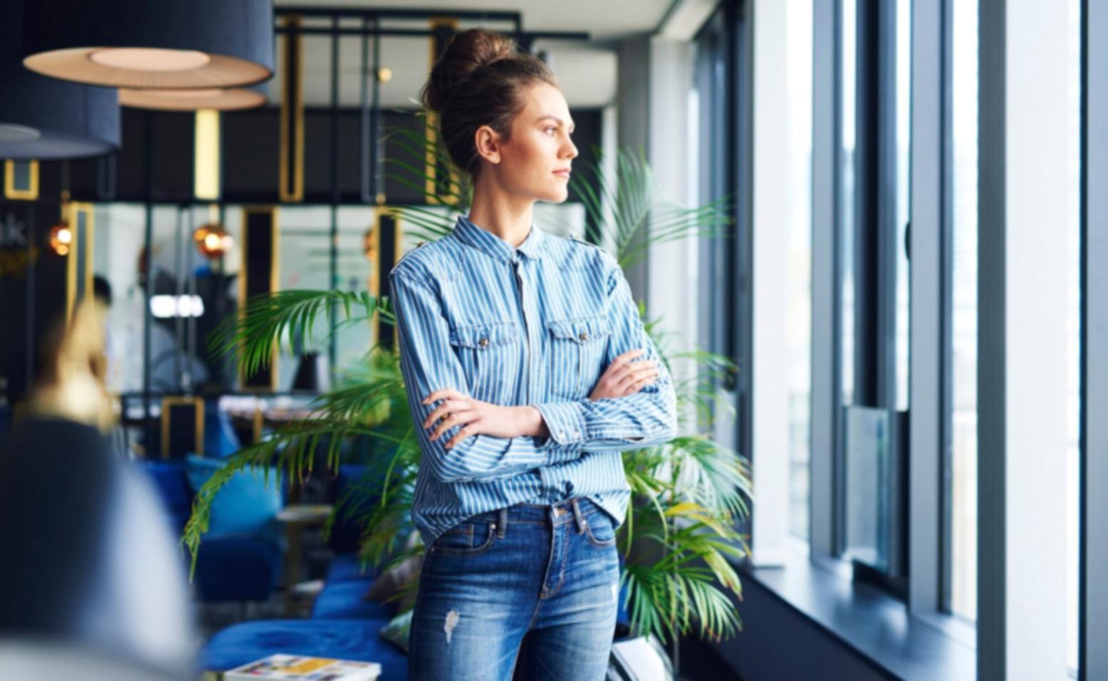 Teilnehmer bei einem interaktiven Finanzmodellierungs-Workshop